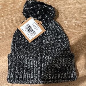 BRAND NEW The North Face Black and White Knit Beanie with Pom